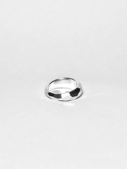 FACETED BUMP RING