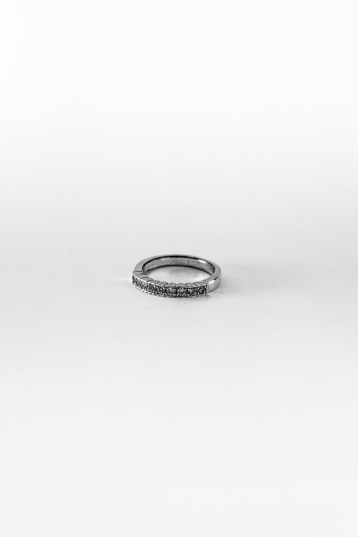 HEART RING