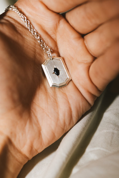 STAR SET PENDANT