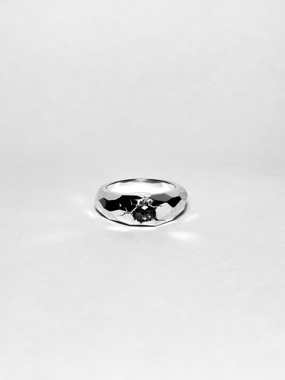 FACETED BUMP RING